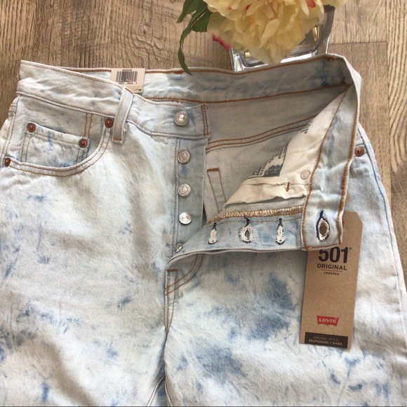 LEVI’S 501® HIGH RISE STRAIGHT LEG CROPPED ORIGINAL WOMEN'S JEANS🎀🎀 - Picture 9 of 14
